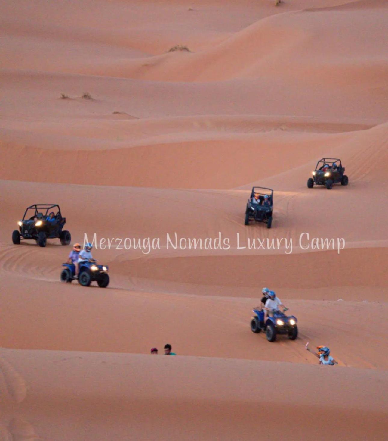 Merzouga Nomads Luxury Camp Екстериор снимка