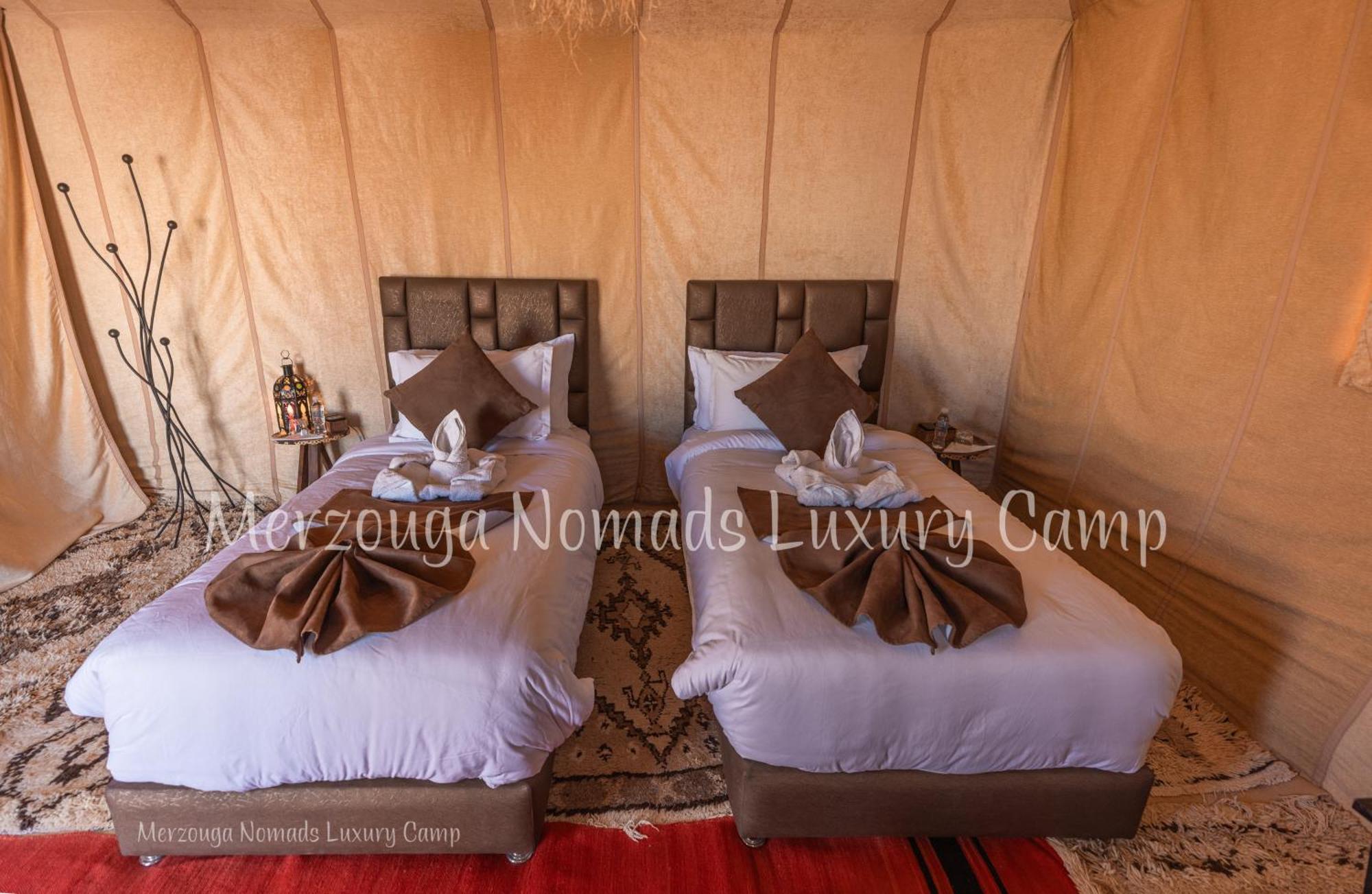 Merzouga Nomads Luxury Camp Екстериор снимка