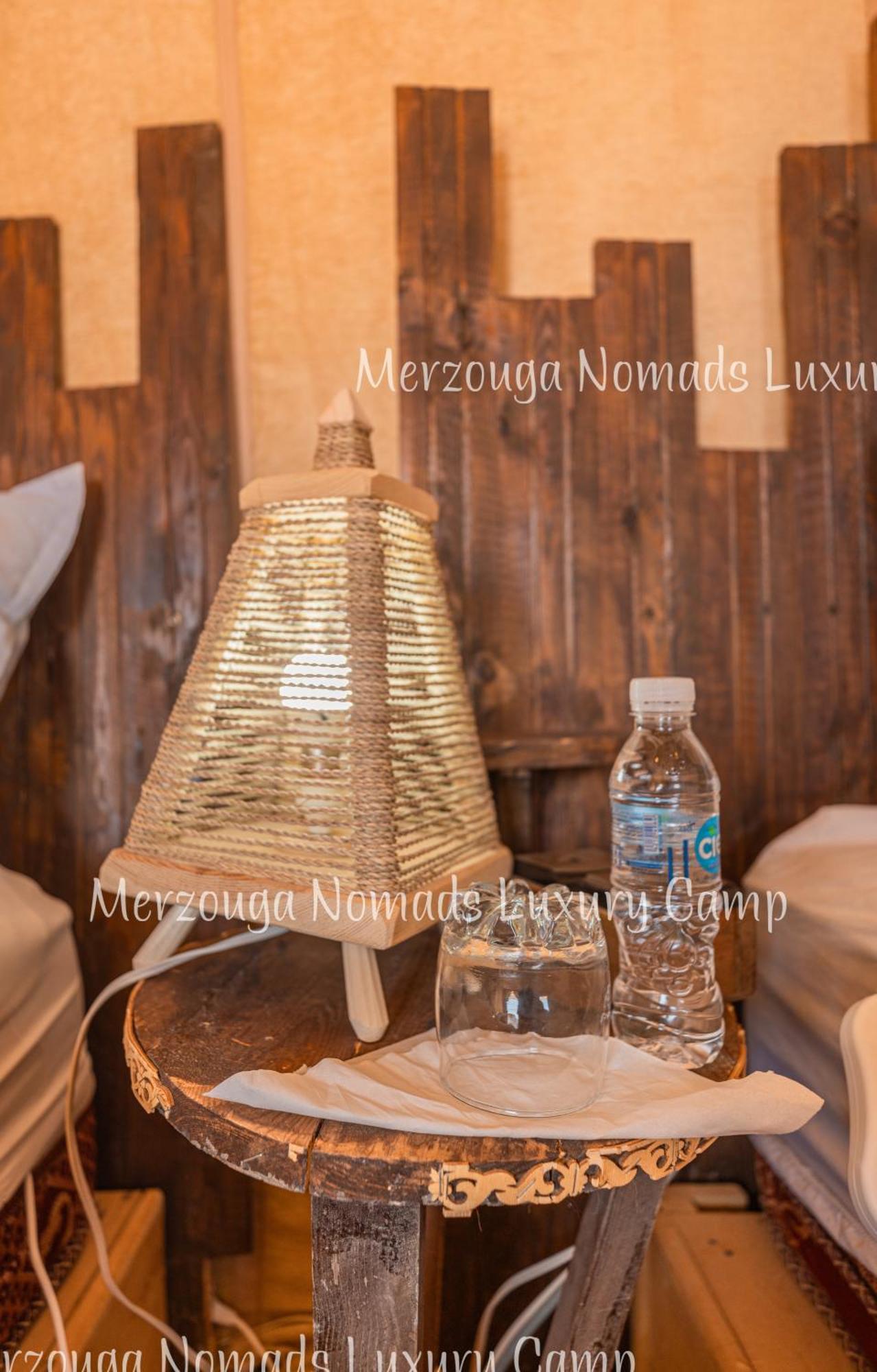 Merzouga Nomads Luxury Camp Екстериор снимка