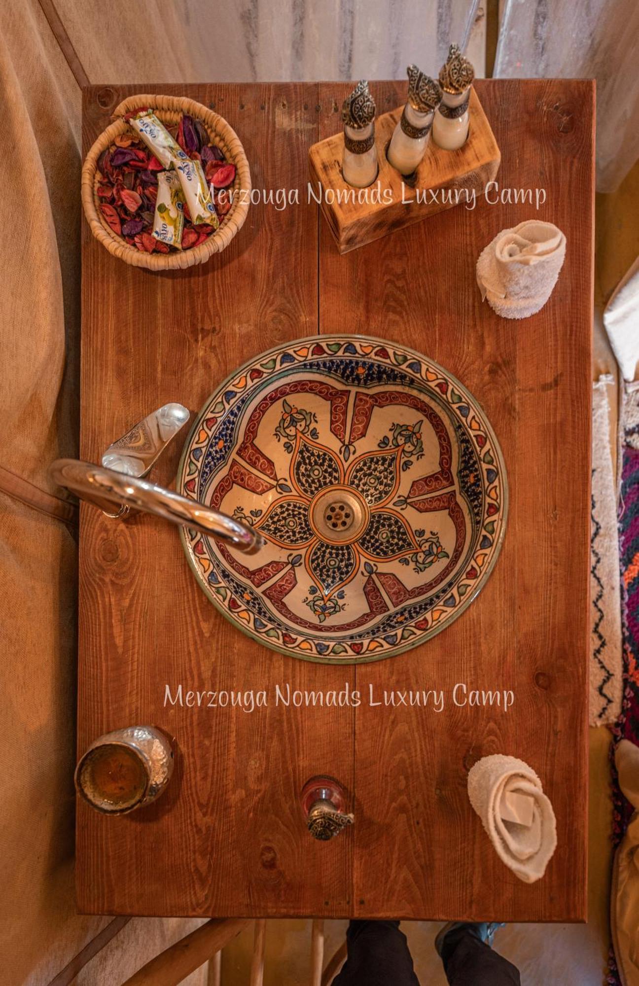 Merzouga Nomads Luxury Camp Екстериор снимка