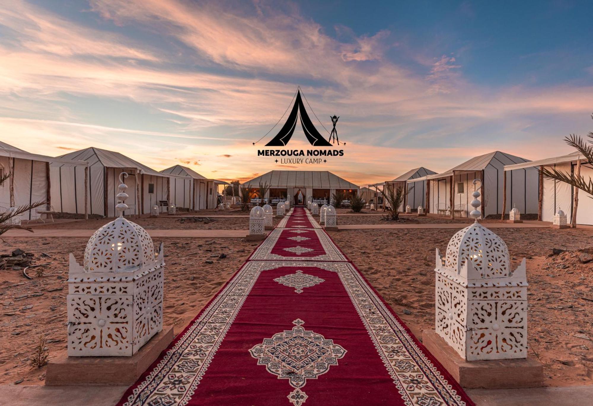 Merzouga Nomads Luxury Camp Екстериор снимка