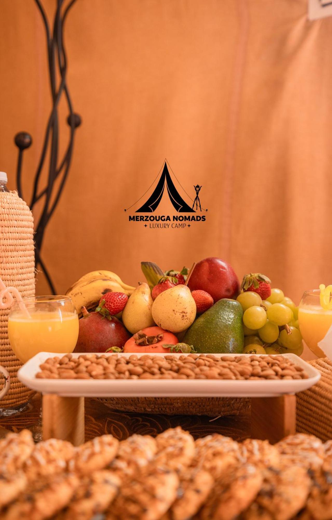 Merzouga Nomads Luxury Camp Екстериор снимка