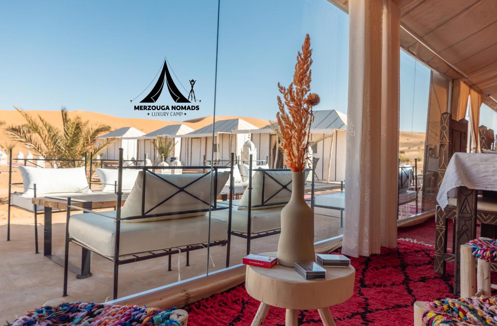 Merzouga Nomads Luxury Camp Екстериор снимка