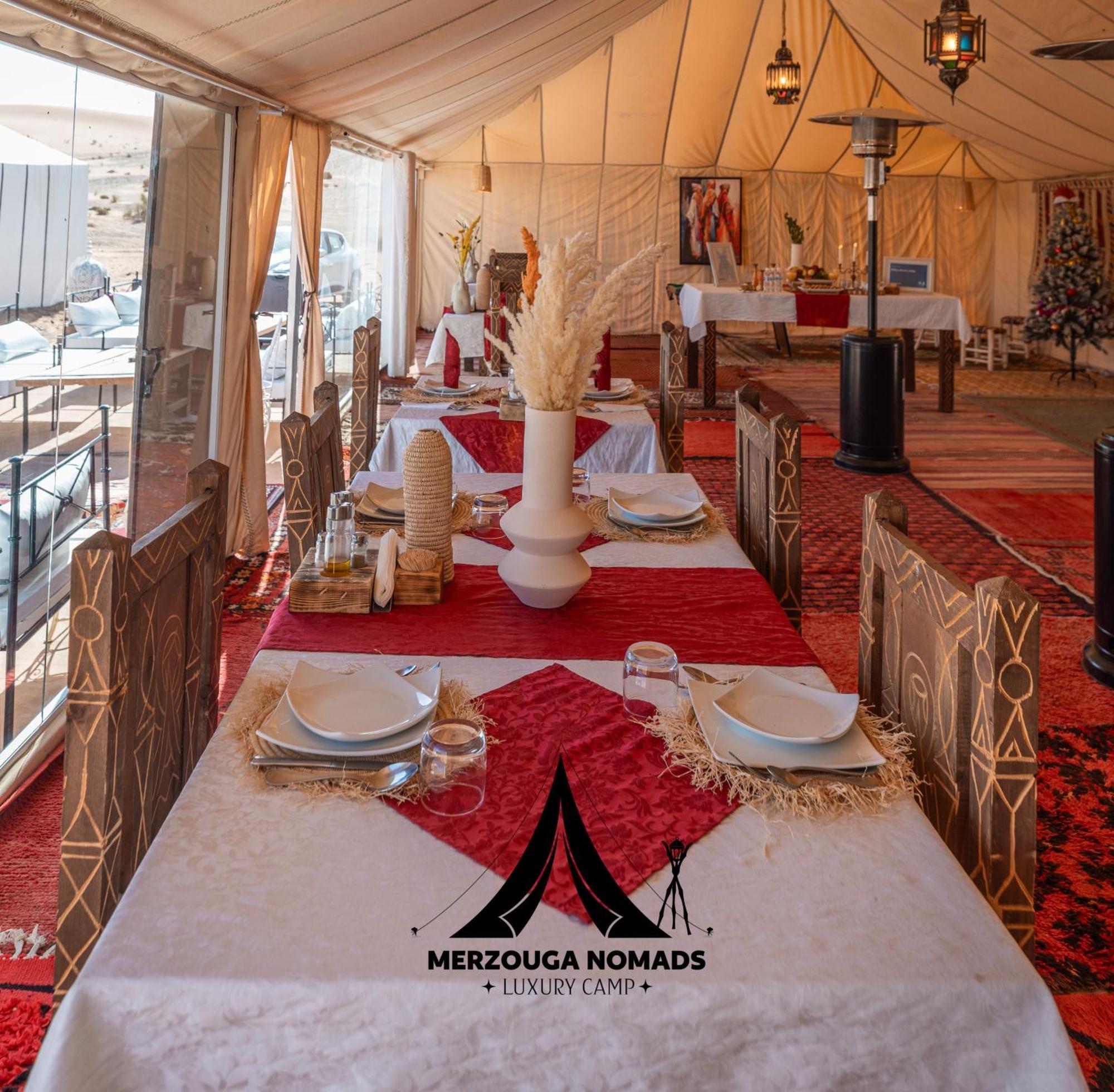 Merzouga Nomads Luxury Camp Екстериор снимка